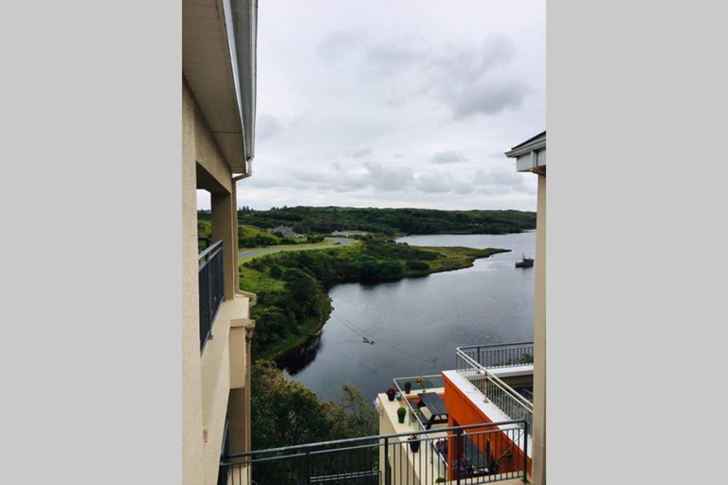 Apartment 4, Clifden Bay Apartments Exterior foto